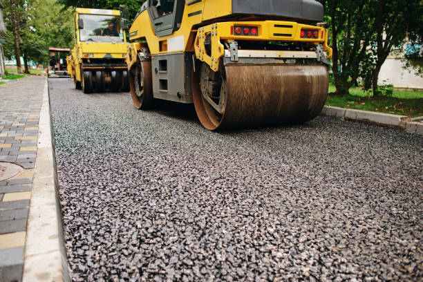 Best Driveway Pavers Near Me  in Holmen, WI